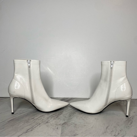 Jeffery Campbell Pointy Toe Faux Leather White Bootie 8 1/2 - Picture 5 of 14